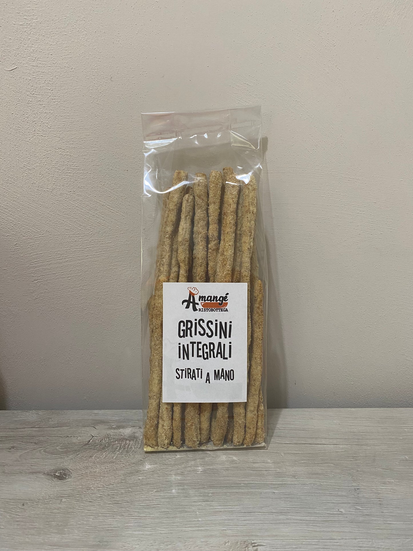 Grissini integrali stirati a mano